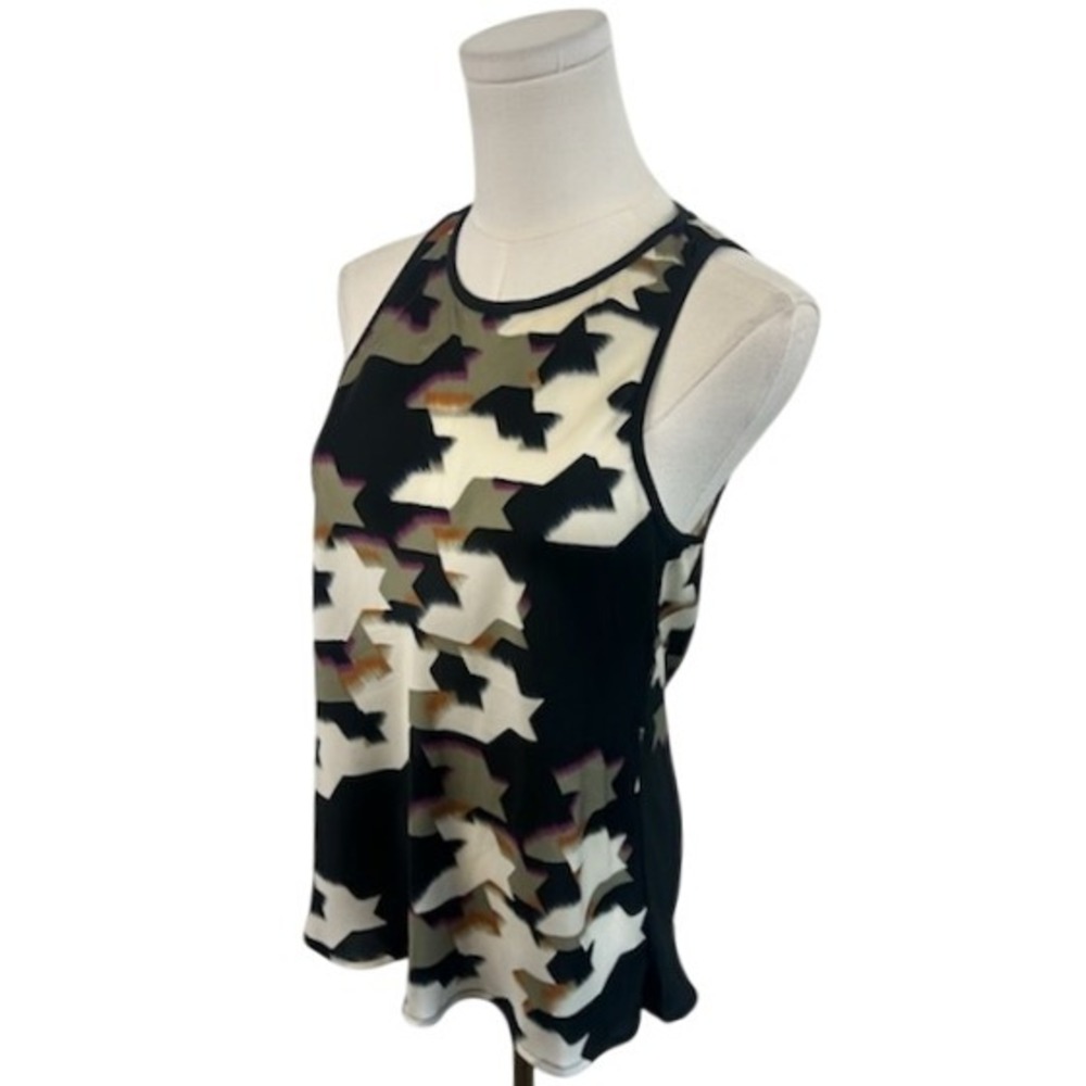 Trina Turk Tank Top Womens Small Black Abstract Camo Racerback Sleeveless Blouse